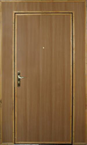 Железная тамбурная дверь ламинат 2005